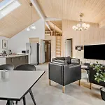 Beautiful In With Sauna Feriehus