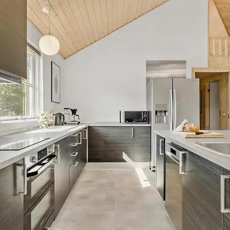 Vakantiehuis Amazing In Tisvildeleje With Kitchen *